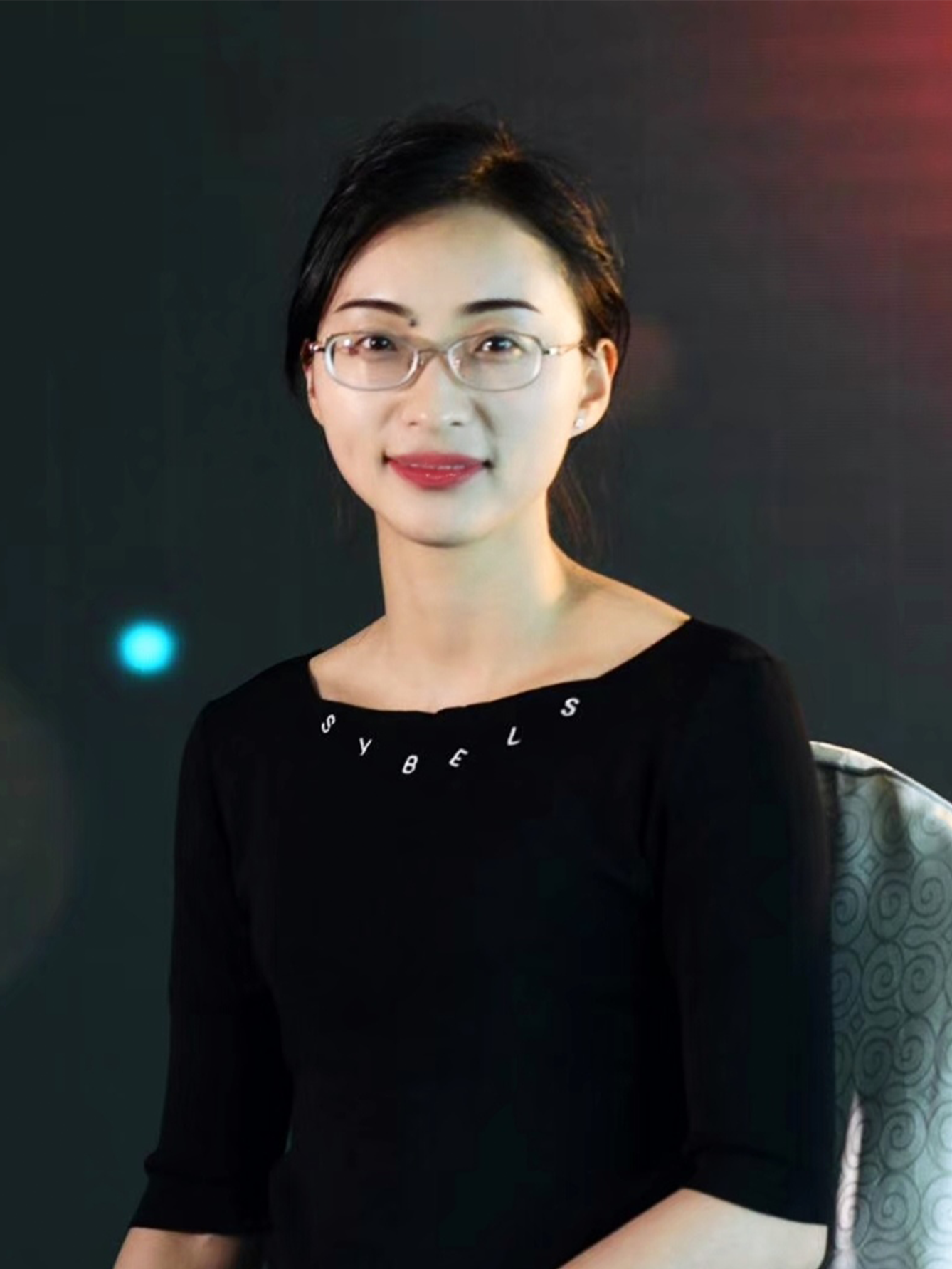 丁萌