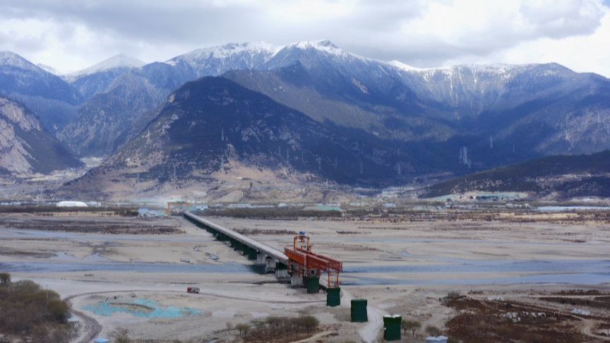 中国建造 山河之间